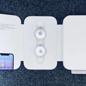 AirTag Apple 2個 新品未使用 ★スピード発送★