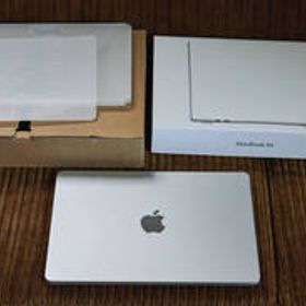 最新型未使用 付属品完備 Apple MacBook Air 13inch ノートPC 2025モデル M4 メモリ 24GB SSD 512GB A3240 MC654J/A SILVER