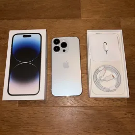 Apple iPhone 14 Pro 新品¥70,000 中古¥33,000 | 新品・中古のネット最