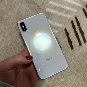 Apple iPhone Xs ホワイト 64GB