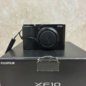 Fujifilm XF10