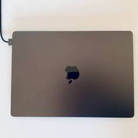 MACBOOK PRO M3Pro 14インチ スペースブラックMRX33J/A