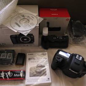 美品 Canon キヤノン EOS 7D Mark II＋バッテリーパックBG-E16