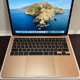 MacBook Air 2020。13インチ。500GBストレージ