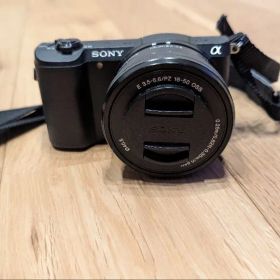 SONY α5100 ミラーレス一眼カメラ
