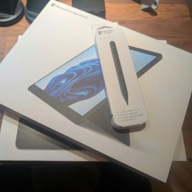 Surface Pro 8 16G/256G + Keyboard + Pen