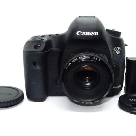 Canon EOS 5D Mark III EF 50mm F1.8 II