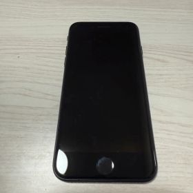 【上美品】iPhone SE (第3世代) 本体 64GB SIMフリー