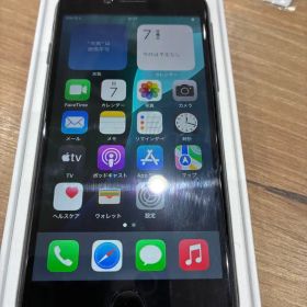 Apple iPhone SE第3世代64GB