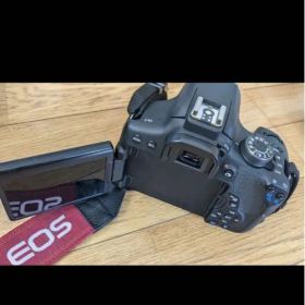 キャノン Canon EOS Kiss X8i レンズキットSDカード付