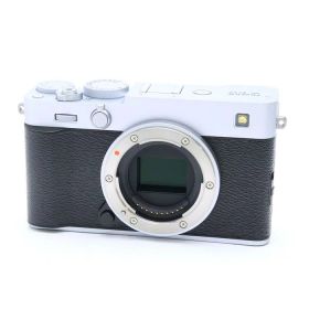 【中古】 《美品》 FUJIFILM X-E5 ボディ シルバー【ストラップ機構部品ビス部品交換/各部点検済】 [ デジタルカメラ ]