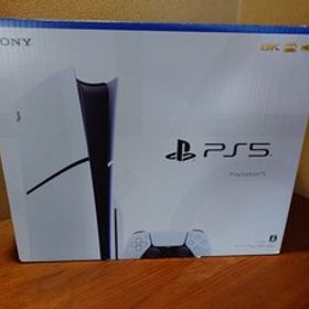 ②-1【極美品・送料無料（一部地域を除く）】プレステ５本体 slim 1TB CFI-2000A01