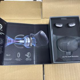 〈中古〉Anker Soundcore Liberty 2 Pro（ワイヤレスイヤホン Bluetooth 5.0）【完全ワイヤレスイヤホン / IPX4防水規格 / 最大32時間音楽再生 / Qualcomm aptX/ ワイヤレス充電対応/Siri対応/マイク内蔵】ブラック