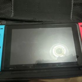 Nintendo Switch 本体 青/赤