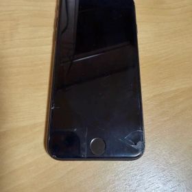 iPhone SE2 ジャンク品 注意！カメラ&ホームボタン破損、画面割れ