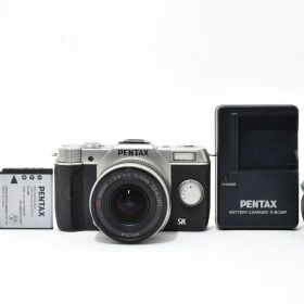 ★良品★ペンタックス PENTAX Q10 シルバー レンズキット 5-15mm F2.8-4.5 《ショット数2,271 回》★ LL55#5727