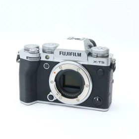 【中古】 《美品》 FUJIFILM X-T5 ボディ シルバー [ デジタルカメラ ]
