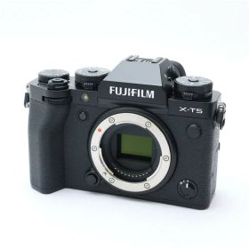 【中古】 《美品》 FUJIFILM X-T5 ボディ ブラック [ デジタルカメラ ]
