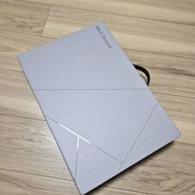 ASUS Zenbook 14 保証付き UX3405 iCore Ultra 9 285H メモリ 32GB SSD 512GB