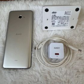 BASIO KYV47 au シルバー 美品