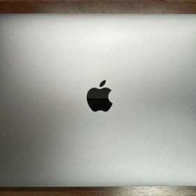 Apple MacBook Pro 2016 13インチ メモリ8GB