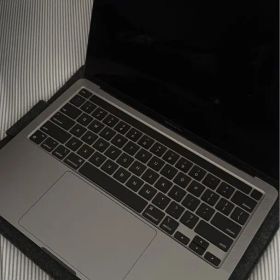 Apple MacBook Pro 13インチ M2 2022