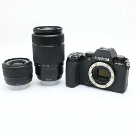 【中古】 《良品》 FUJIFILM X-S10 ダブルズームレンズキット ブラック [ デジタルカメラ ]
