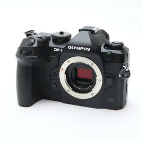 【中古】 《美品》 OM SYSTEM OM-1 ボディ【前面ダイヤル部品交換/各部点検済】 [ デジタルカメラ ]