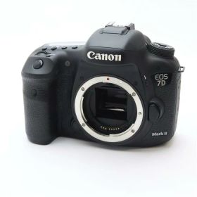【中古】 《並品》 Canon EOS 7D Mark II ボディ [ デジタルカメラ ]