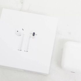 【中古】Appleアップル ワイヤレスイヤホン AirPodsエアポッズ 第2世代 MV7N2J/A