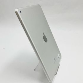 Apple iPad 第5世代 128GB シルバー Wi-Fi 動作確認済 【全額返金保証】【最速発送】