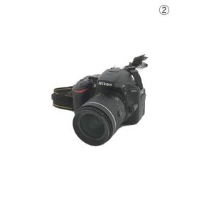 Nikon◆デジタル一眼カメラ D5600 ダブルズームキット