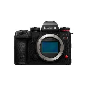 【即納】デジタルカメラ ミラーレス一眼 パナソニック LUMIX 小型 約4,430万画素 AF追従連写 8K動画記録 像面位相差AF デジタル一眼カメラ ボディ DC-S1RM2