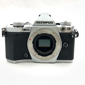 【最速発送】OLYMPUS デジタル一眼 OLYMPUS OM-D E-M5 Mark II ボディ [シルバー] シルバー【難有】