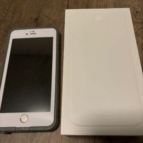 【極美品】箱ケーブル付き iPhone 6 Plus 64GB Gold ドコモ