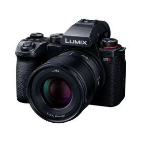 デジタルカメラ パナソニック LUMIX 新開発フルサイズセンサー 新世代ヴィーナスエンジン搭載 K(ブラック) デジタル一眼カメラ／レンズキット DC-S5M2W