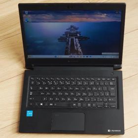 整備済Dynabook S73第11世代i3/16GB/256GB/Win11②