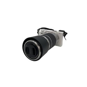 SONY◆デジタル一眼カメラ α6000 ILCE-6000Y ダブルズームレンズキット [ホワイト]