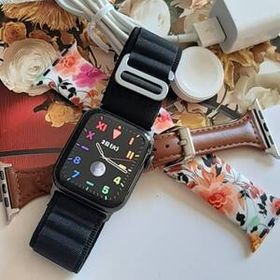 SE 1世代 ４４mm GPs アップルウォッチ Apple Watch WAG03