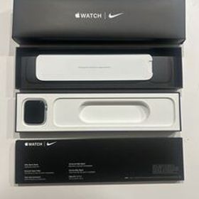 SALE！早い者勝ち！Apple Watch Nike SE 44mm Apple Watch GPSモデル