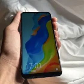 Huawei P30 Lite グラデーションブルー 本体