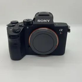 Sony デジタル一眼 α7R III ILCE-7RM3 ボディ ブラック 美品 動作確認済【全額返金保証】【最速発送】