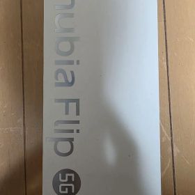 新品未開封 nubia Flip 5G ブラック 折りたたみスマホ 6.9インチ