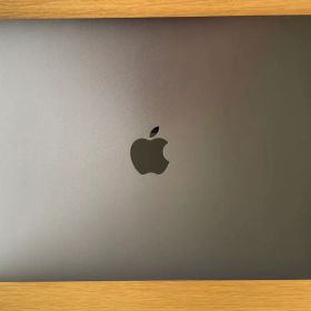 MacBook Air M1 13インチ SSD256GBメモリ8GB