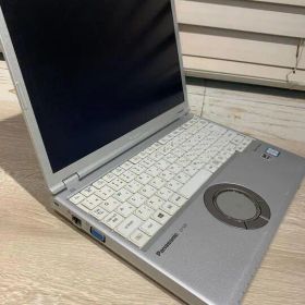 【ジャンク】Panasonic CF-SZ5／通電不明／液晶割れ・部品取り