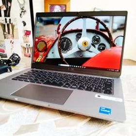 DELL 5330 12世代 i5 1245U 256G/SSD M.2 16G 1920x1080 Latitude FTT05