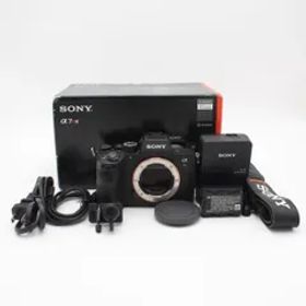 ■美品■ SONY フルサイズミラーレス一眼 ブラック α7RM4 ボディ ILCE-7RM4 ♯63011