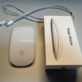 Apple Magic Mouse 2 ホワイト 本体