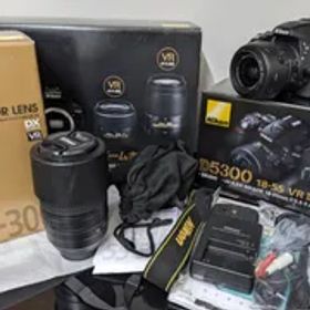 Nikon◇ デジタル一眼レフカメラ D5300 ダブルズームキット ブラック