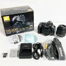 ニコン(Nikon) デジタル一眼カメラ D5000シリーズ D5300 18-55 VR IIレンズキット [グレー] 【中古】【良い】【25800105083469】